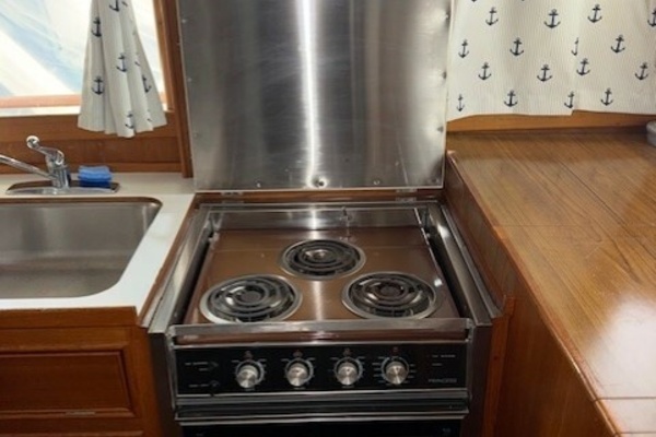 Stove with Oven