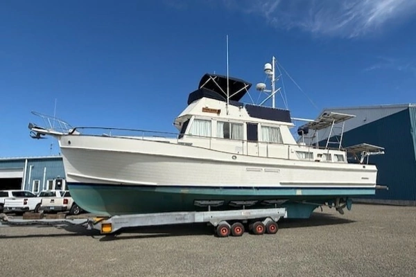 1990 Grand Banks Classic
