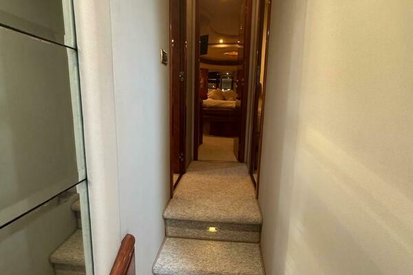 68ft Azimut Yacht For Sale