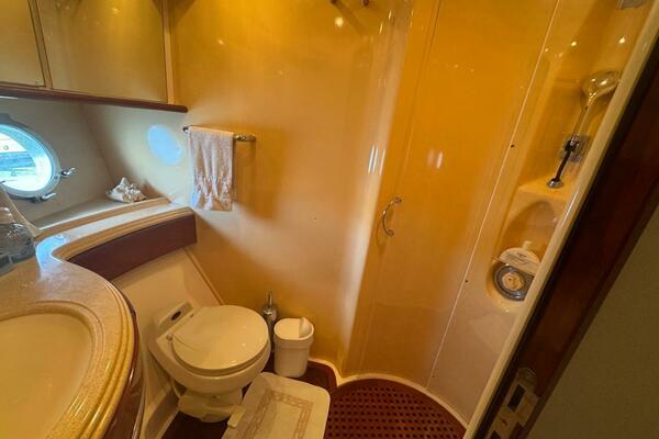 68ft Azimut Yacht For Sale