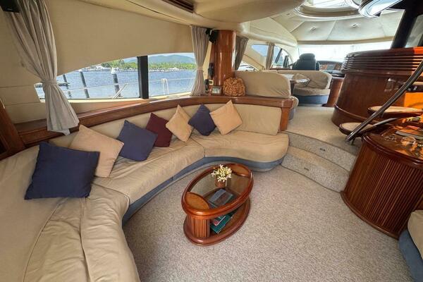 68ft Azimut Yacht For Sale