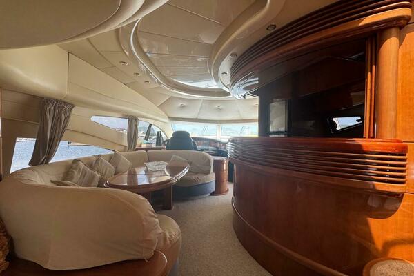 68ft Azimut Yacht For Sale