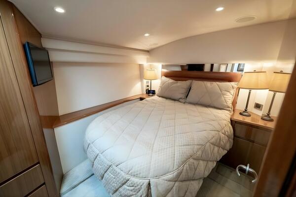 Hooked Up 50ft Viking Yacht For Sale