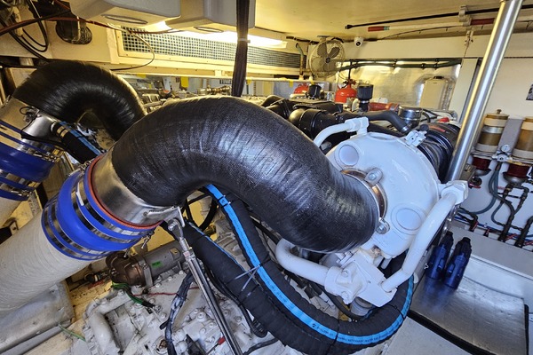 70ft Ocean Yachts Yacht For Sale