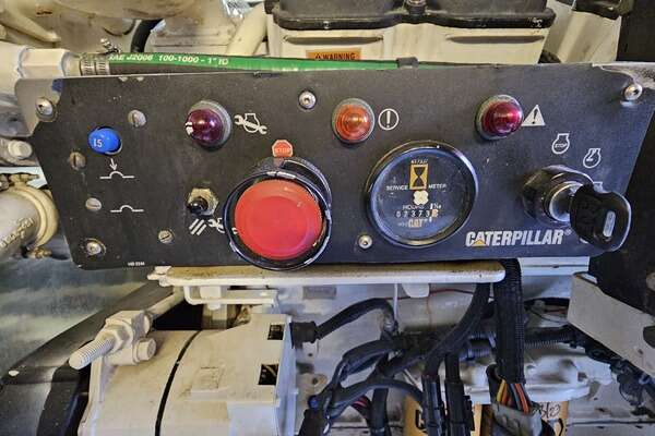 2000 Ocean Yachts 70