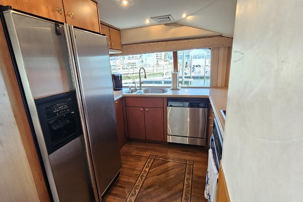 70ft Ocean Yachts Yacht For Sale