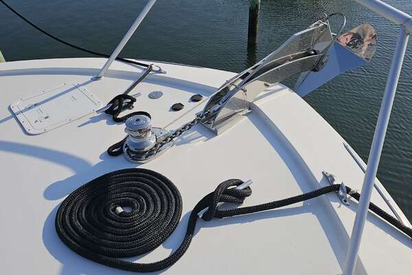 2000 Ocean Yachts 70