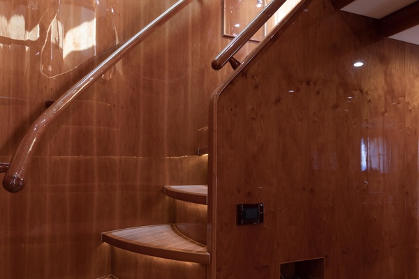 Accomodation Companionway