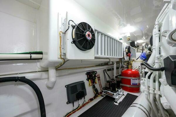 Viking 72 Knot Again - Engine Room