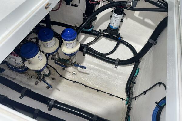 Done Deal 32ft Yellowfin Yacht For Sale