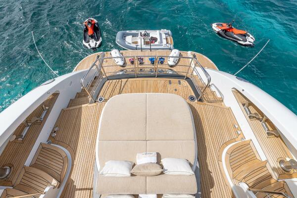 Main Deck Aft Sunpads View From Sundeck 