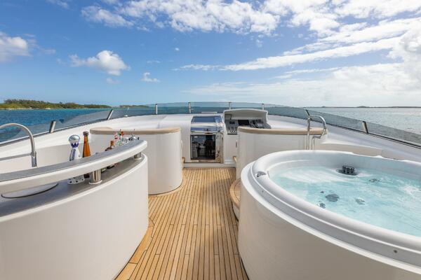 Sundeck Hot Tub Looking Forward 