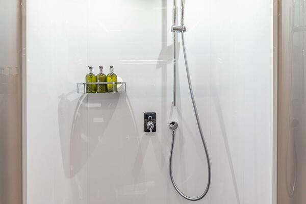 Master Stateroom Shower