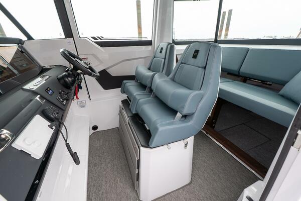 Axopar 29 XC Cross Cabin Stock 49 29ft Axopar Yacht For Sale