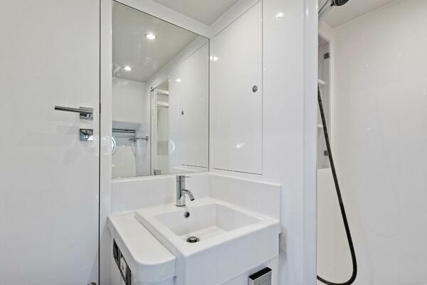 Venture 47ft Mares Yacht For Sale