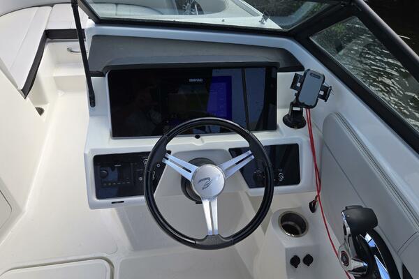 21ft Sea Ray Yacht For Sale