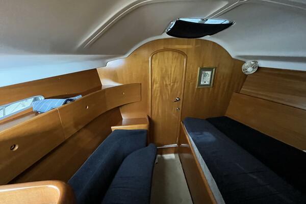 Blessed Assurance 42ft Beneteau Yacht For Sale