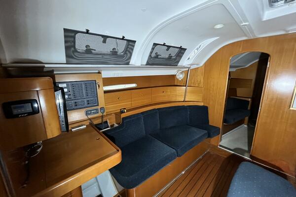 Blessed Assurance 42ft Beneteau Yacht For Sale