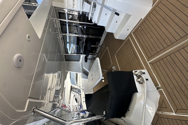 Photo of the 2024 Aquila 54 Yacht