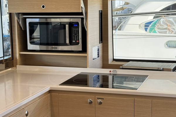 54ft Aquila Yacht For Sale