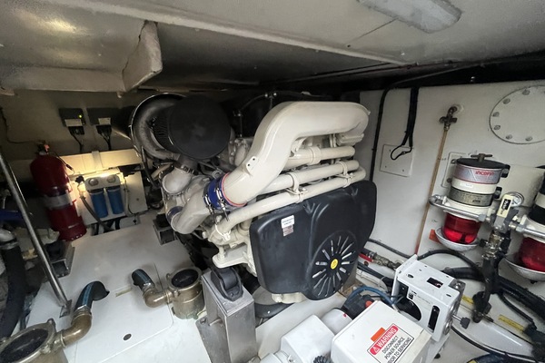 54ft Azimut Yacht For Sale