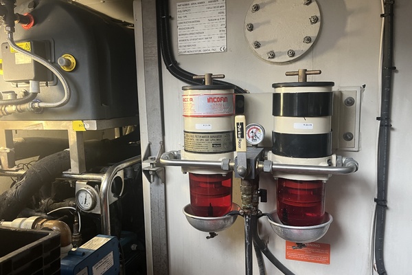 54ft Azimut Yacht For Sale