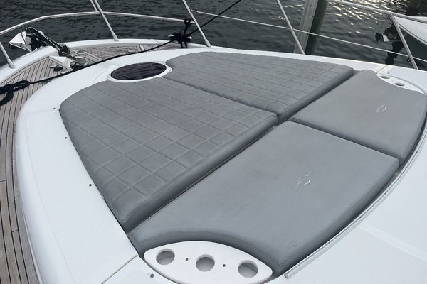 54ft Azimut Yacht For Sale