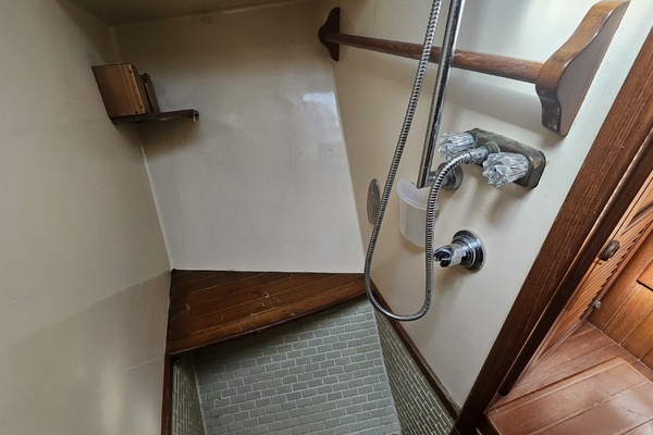 Lady Suzanne 33ft Hans Christian Yacht For Sale