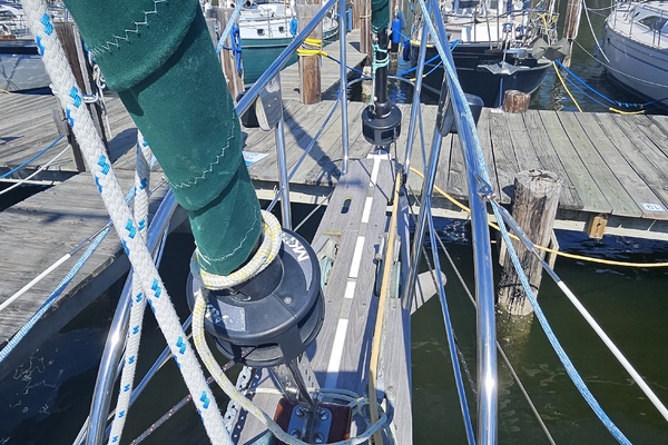 Lady Suzanne 33ft Hans Christian Yacht For Sale