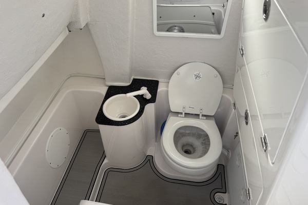 26ft Sea Fox Yacht For Sale