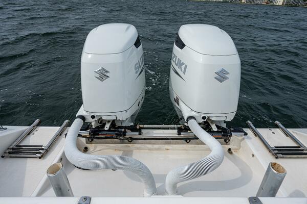 34ft Venture Yacht For Sale