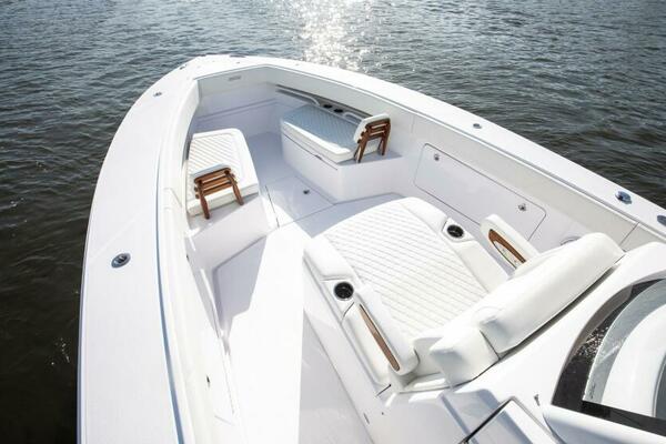 34ft Jupiter Yacht For Sale