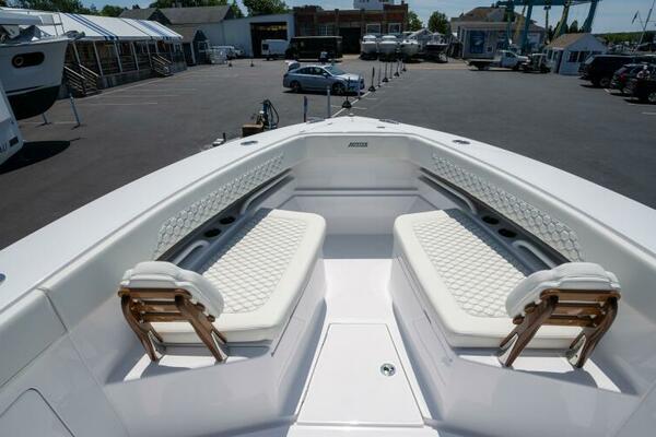 34ft Jupiter Yacht For Sale