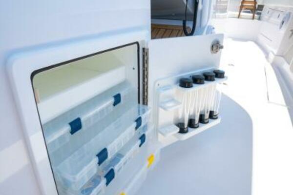 34ft Jupiter Yacht For Sale