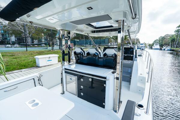 35ft Jeanneau Yacht For Sale