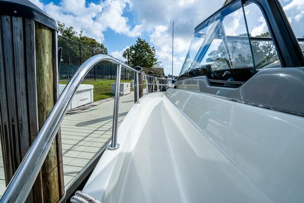 35ft Jeanneau Yacht For Sale