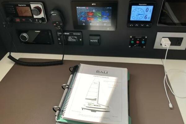 Nauti Habit 42ft Bali Yacht For Sale