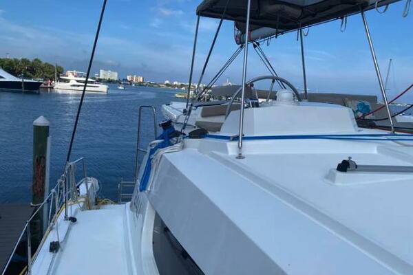 Nauti Habit 42ft Bali Yacht For Sale