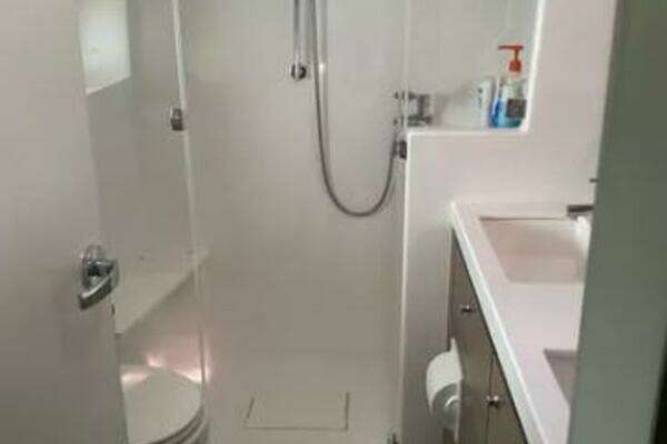 Bali 4.2 Yacht For Sale