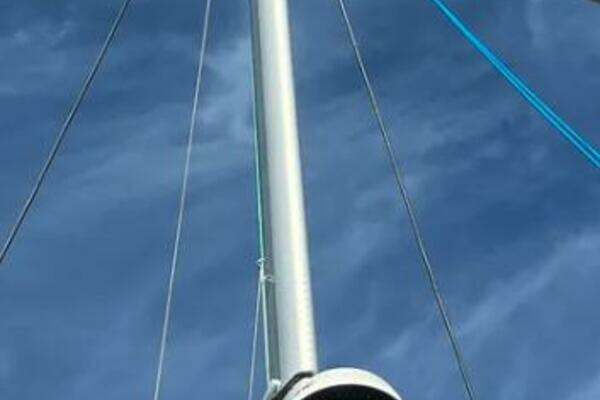 Bali 4.2 Yacht For Sale