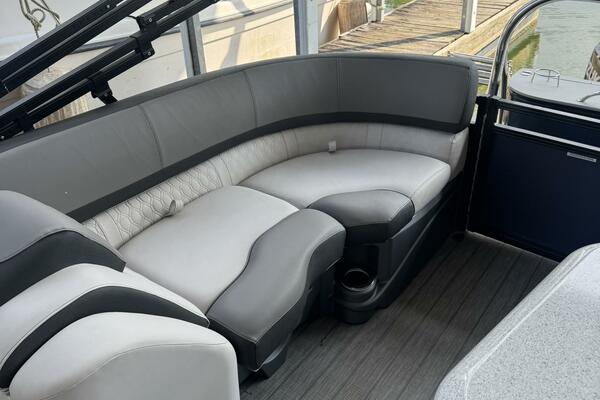 24ft Avalon Yacht For Sale