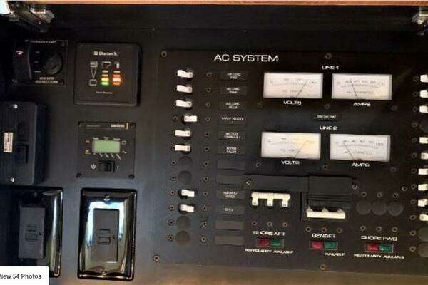 2009 Tiara Yachts 43