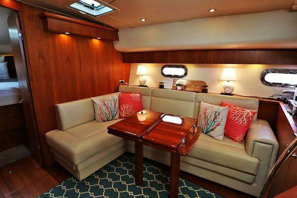 2009 Tiara Yachts 43