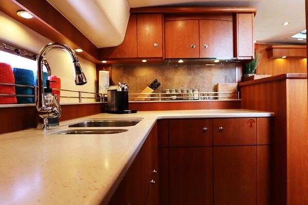 43ft Tiara Yachts Yacht For Sale