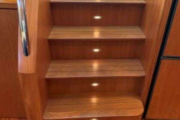 2009 Tiara Yachts 43