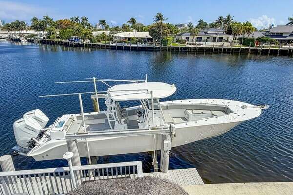 34-ft-Cape Horn-2024-34 XS- Pompano Beach Florida United States  yacht for sale