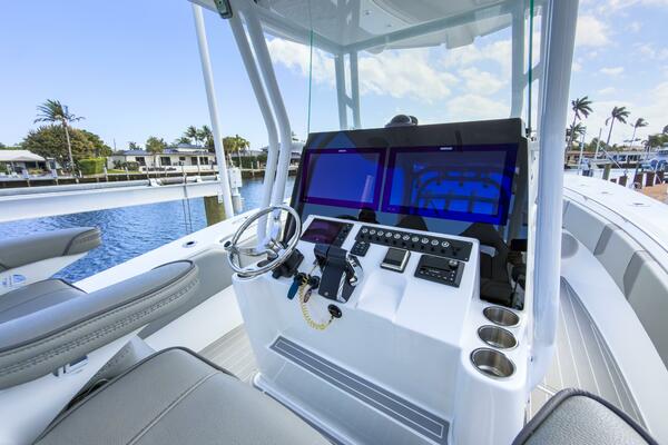 34ft Cape Horn Yacht For Sale