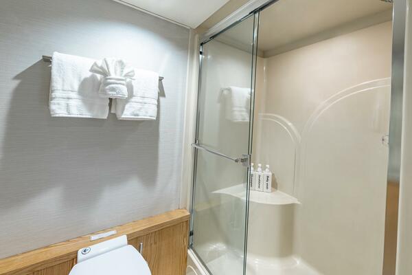 Margate 111ft Broward Yacht For Sale