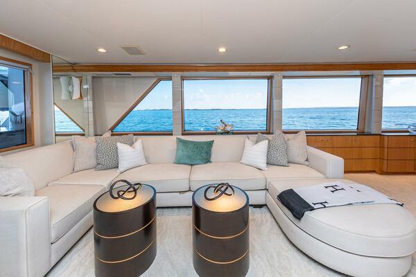 Margate 111ft Broward Yacht For Sale