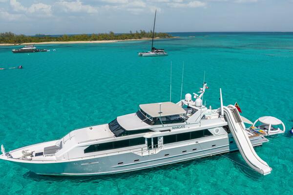 Margate 111ft Broward Yacht For Sale